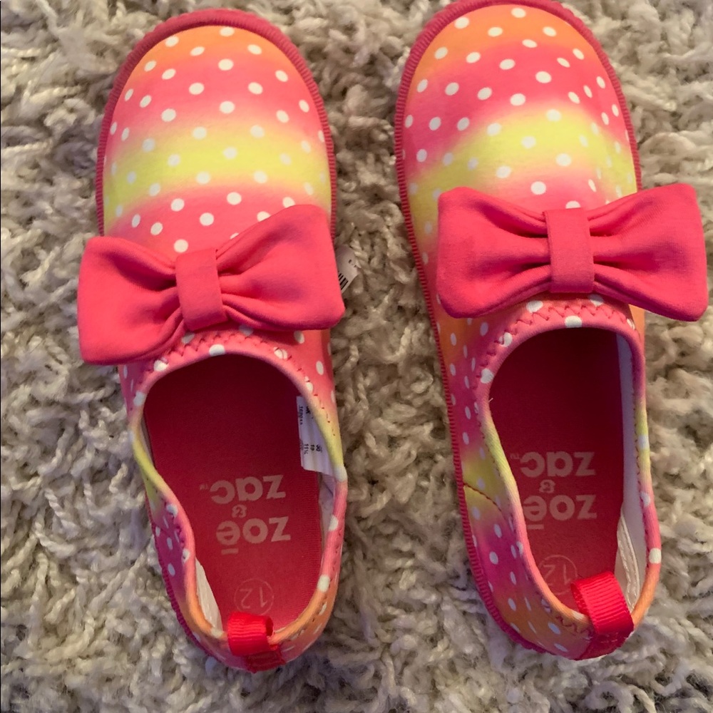 Girls water shoes